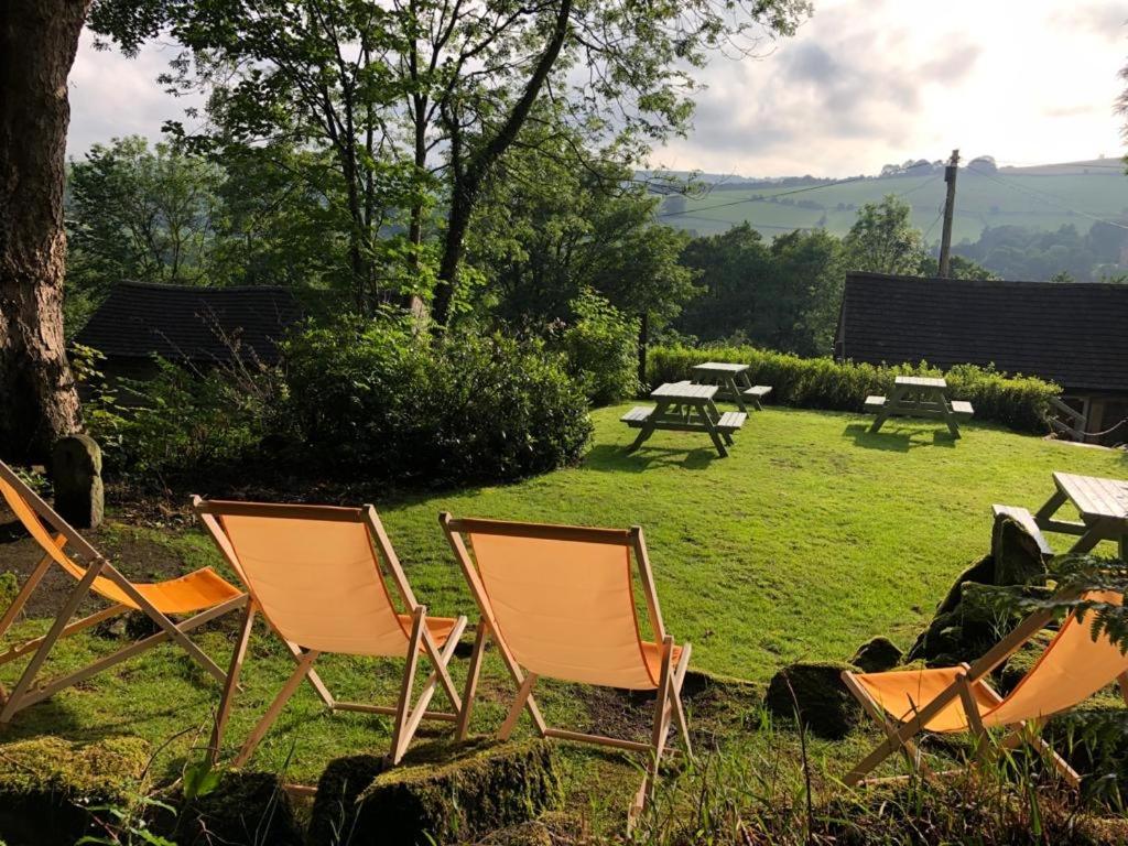 The Chequers Inn Froggatt Extérieur photo